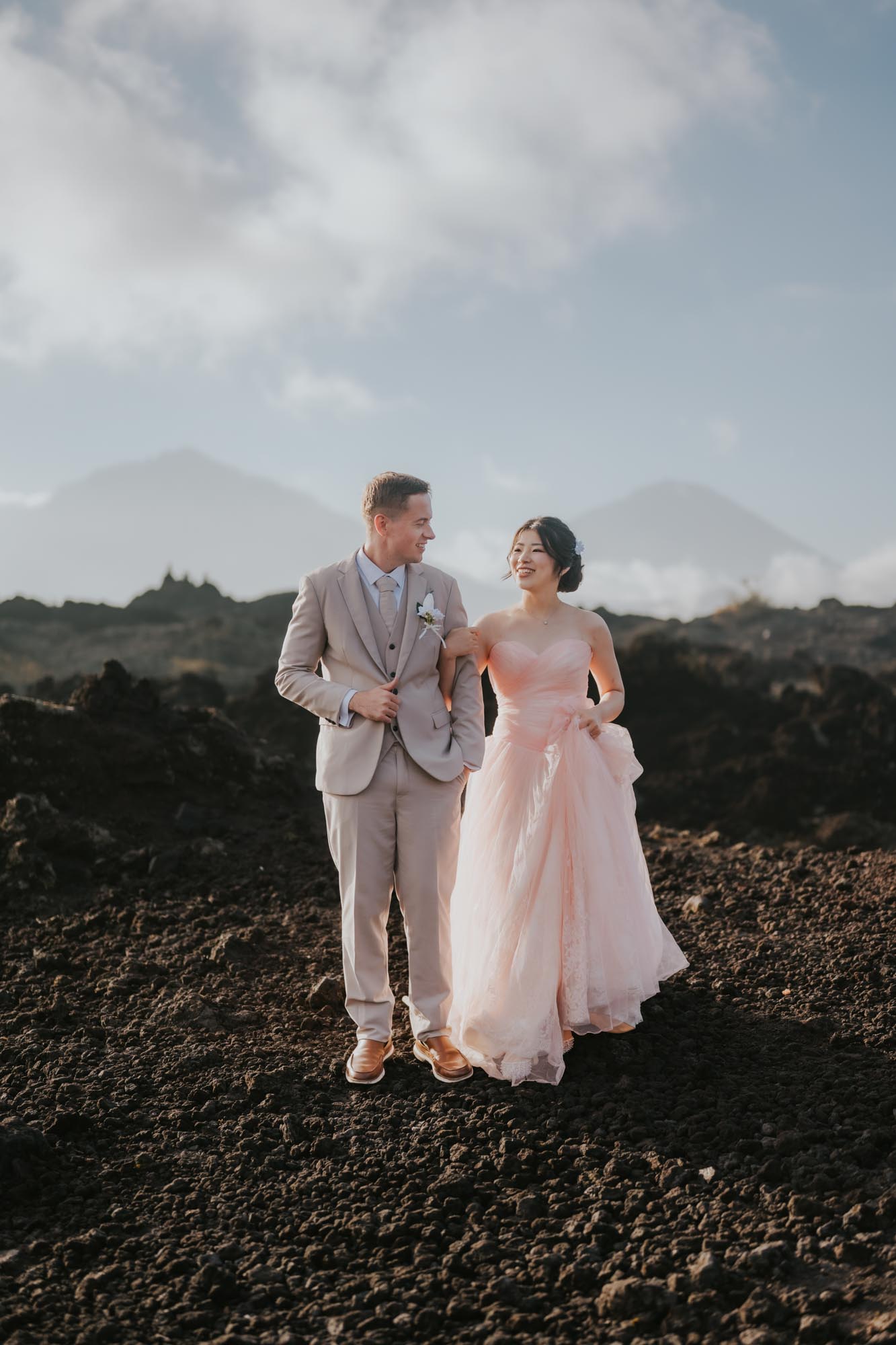 couple pre-wedding at Black Lava Kintamani
